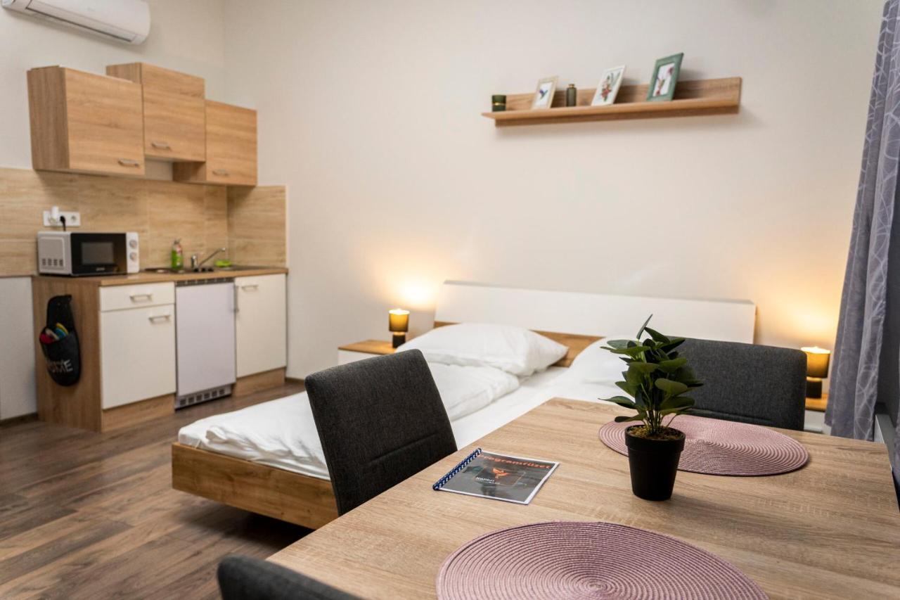 Kolibri Apartman - Makó Exterior foto