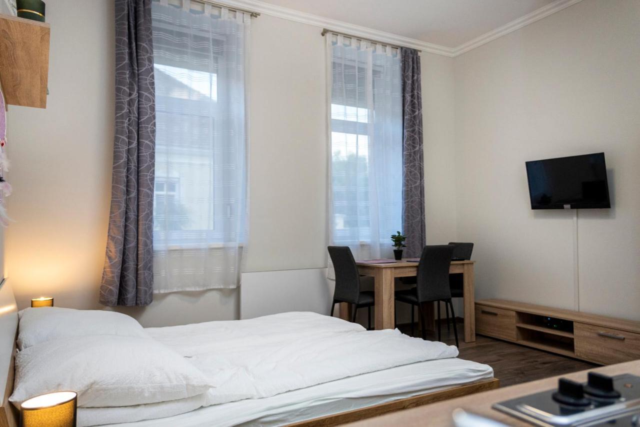 Kolibri Apartman - Makó Exterior foto